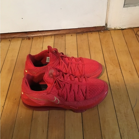 nike lebron 17 low titan red - Picture 3 of 4